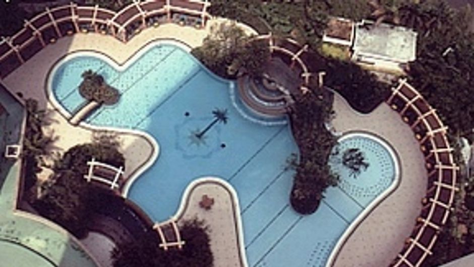 Allson Residence at Mitra Oasis Pool
