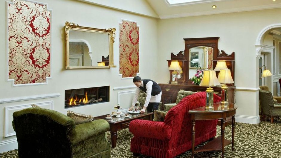 Fitzgeralds Woodlands House Hotel Lobby