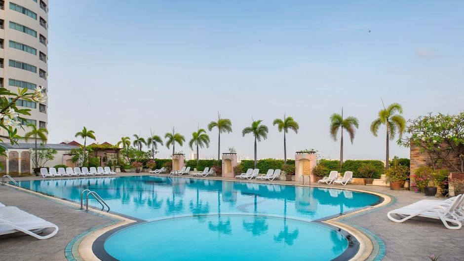 Prince Palace Hotel Pool