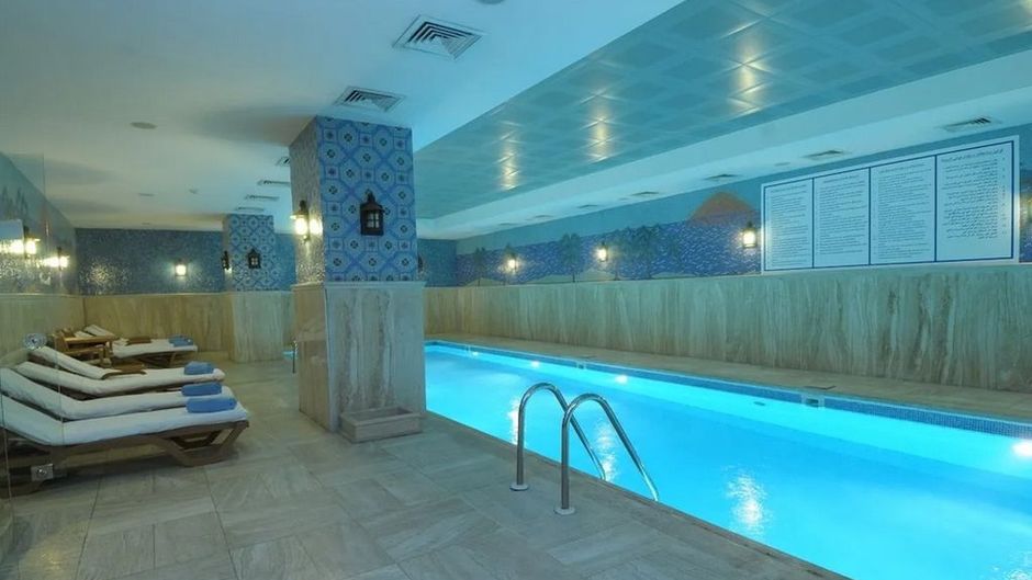 Taksim Gonen Hotel Pool