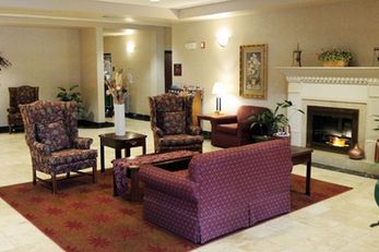 Evergreen Inn & Suites Monroe, WA