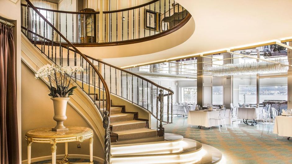 Bosphorus Palace Lobby