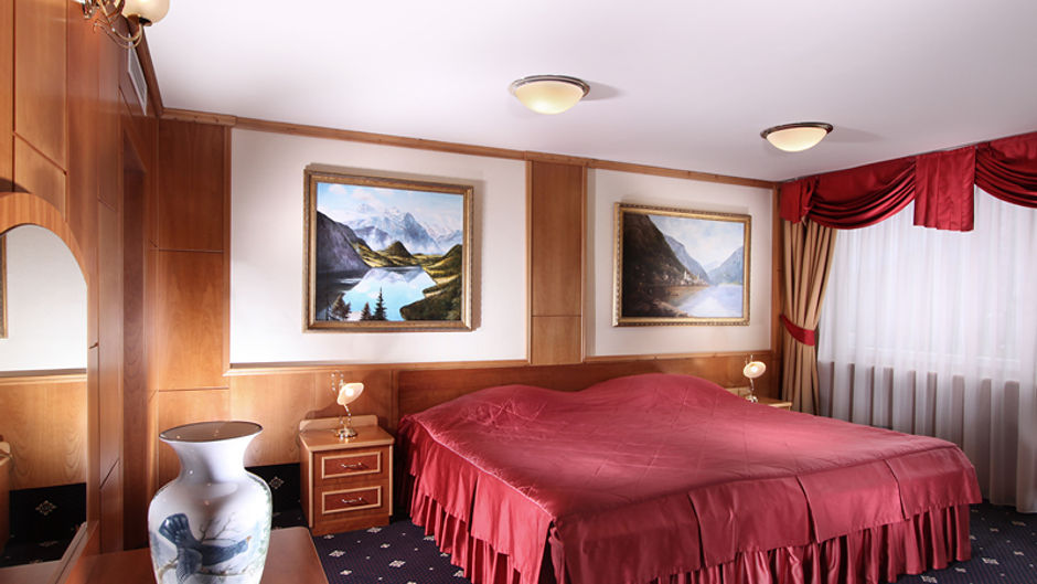 TOP HOTEL Praha & Congress Centre Suite