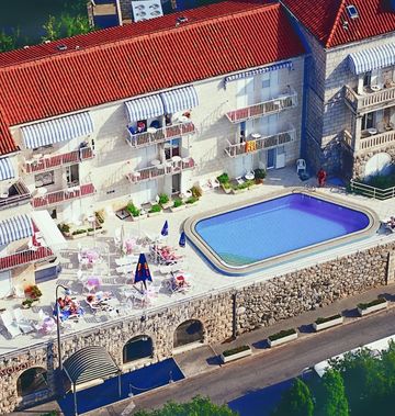 Hotel Komodor