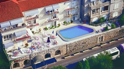 Hotel Komodor