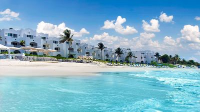 Aurora Anguilla Resort & Golf Club