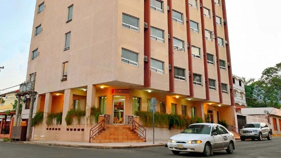 Hotel Ejecutivo Exterior