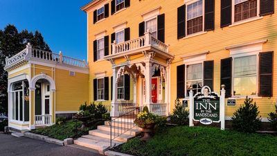 Inn by the Bandstand