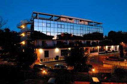Zone Hotel