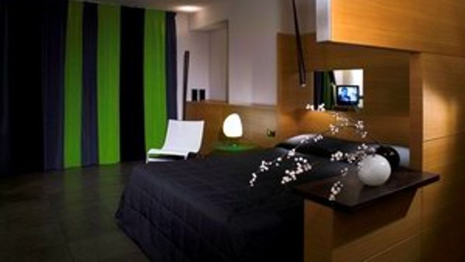 Zone Hotel Suite