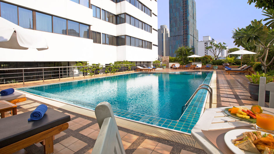 Grand President Apartments Pool