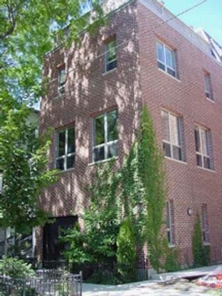 Old Town Chicago Bed & Breakfast