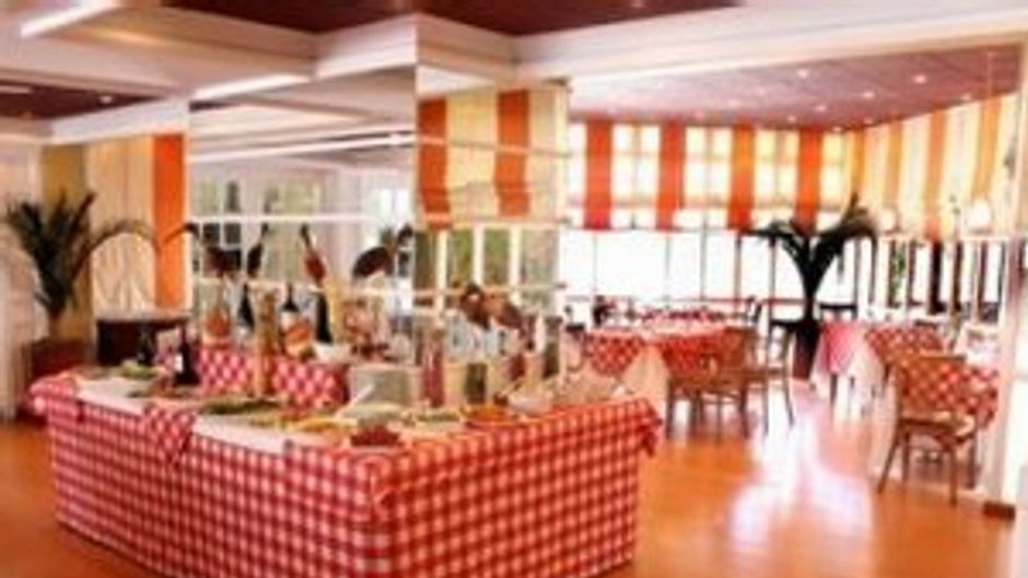 Hotel Terrado Suites Restaurant