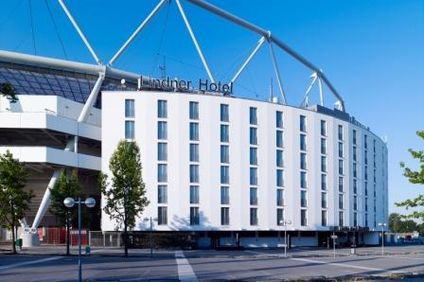 The Curve Hotel BayArena