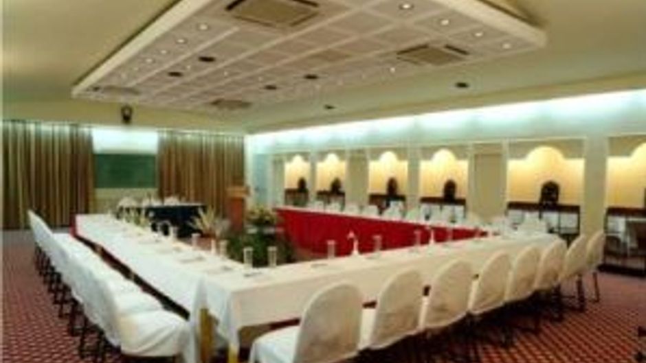 Mayfair Waves Meeting