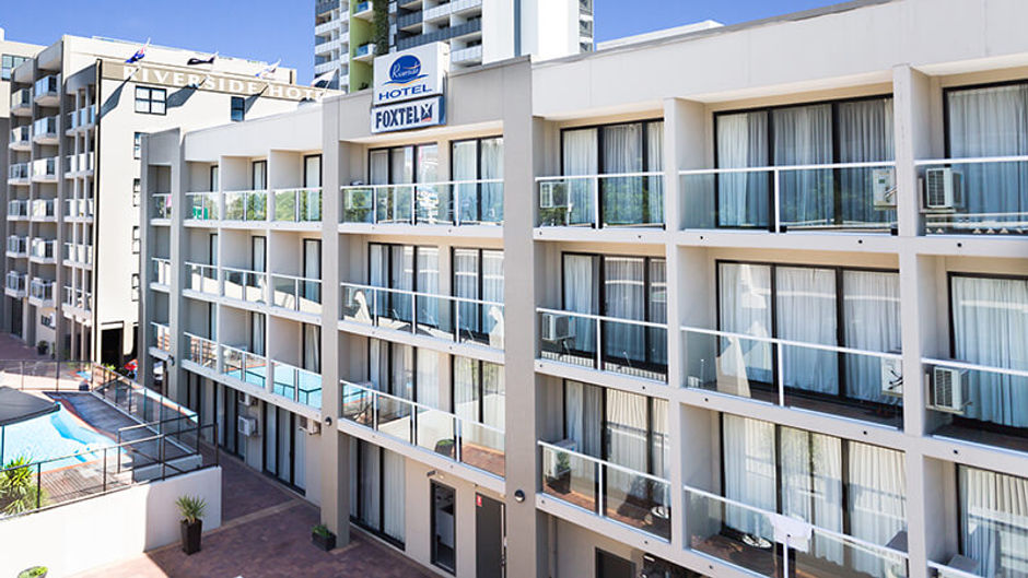 Riverside Hotel Southbank Exterior