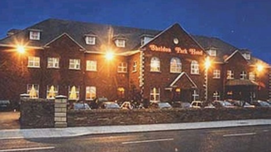 Sheldon Park Hotel Exterior