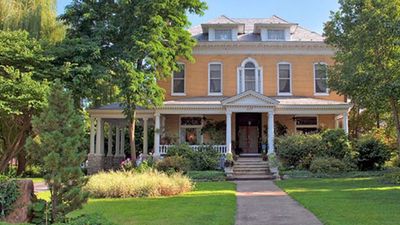 Beall Mansion An Elegant Bed & Breakfast