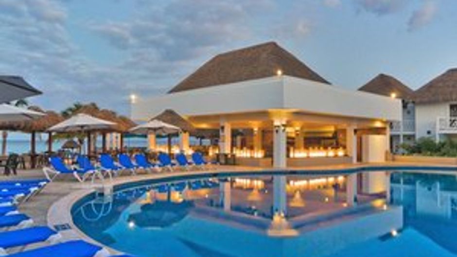 Sunscape Sabor Cozumel Pool