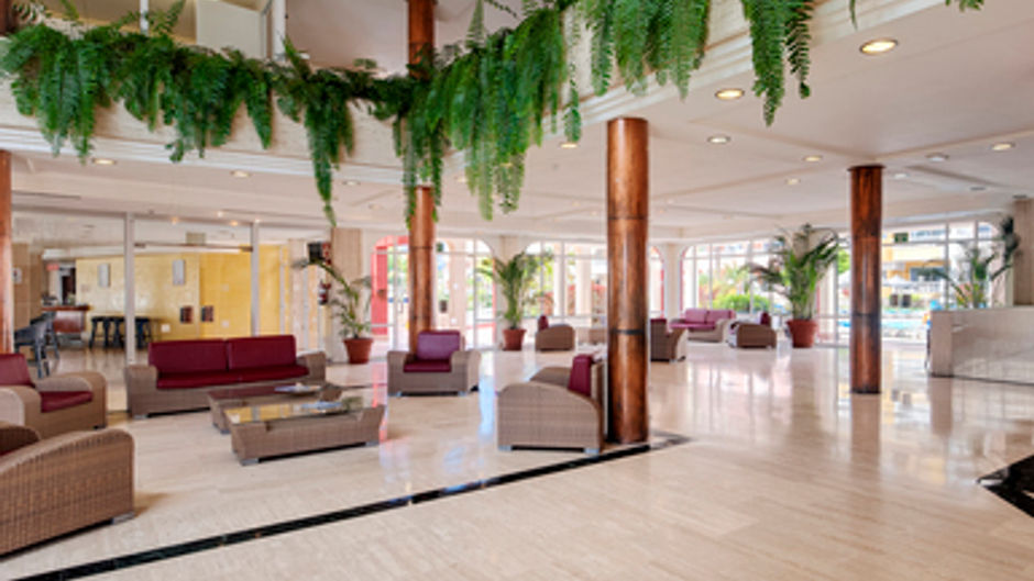 Allegro Isora Lobby