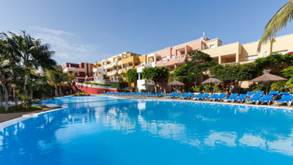 Allegro Isora Pool
