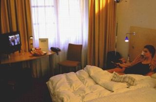 Check Inn Welcome Hotel