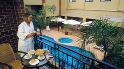 Wentworth Grande Resort