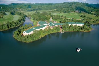Stonewall Resort