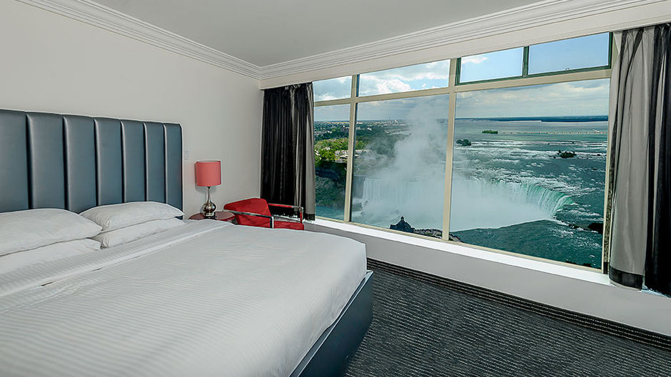 Tower Hotel at Fallsview Room