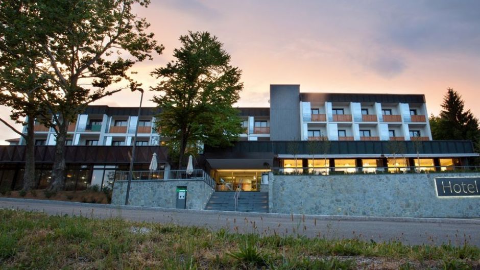 Astoria Hotel Exterior