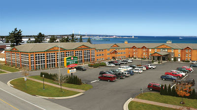 BridgeVista Beach Hotel & Convention Ctr