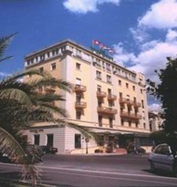 Hotel President