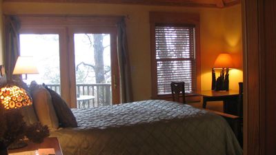 Cypress Moon Inn