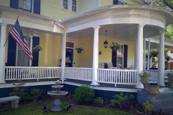 Ivy Bed & Breakfast