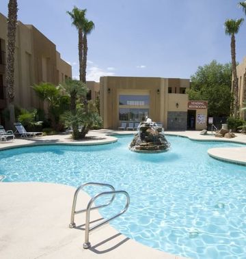 Emerald Suites Las Vegas Blvd