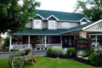 Hearthstone Inn & Suites