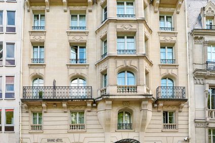 Grand Hotel Champs Elysees