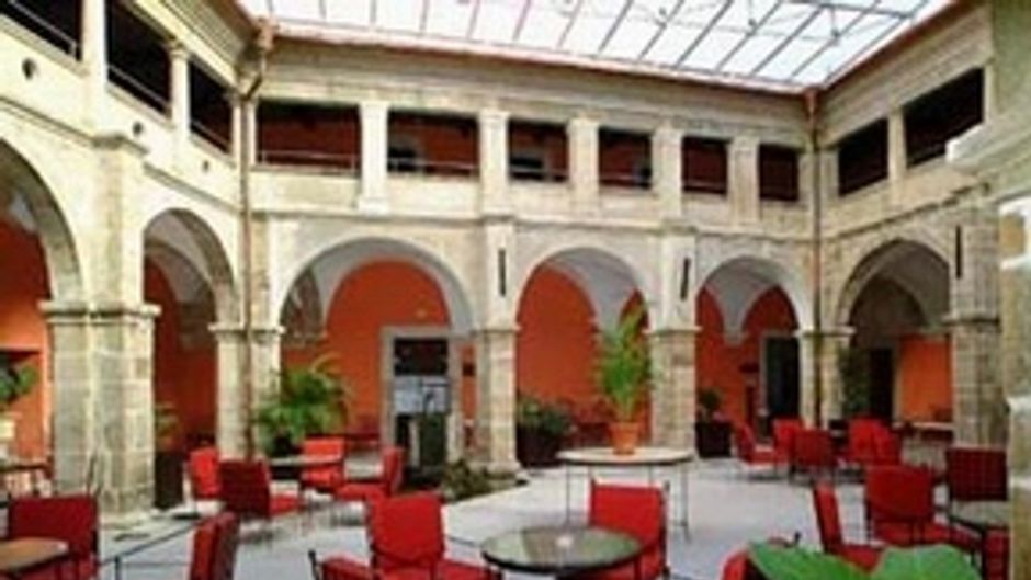 Izan Trujillo Lobby