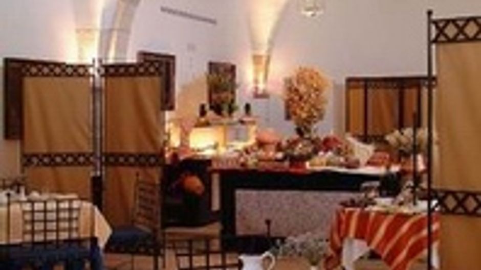 Izan Trujillo Restaurant