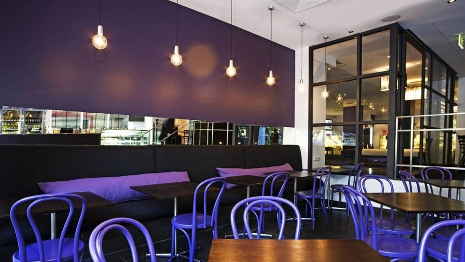 Park Regis Griffins Suites Restaurant