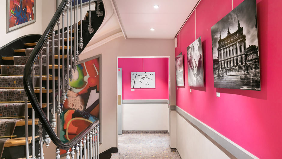 Hotel le Cardinal Lobby