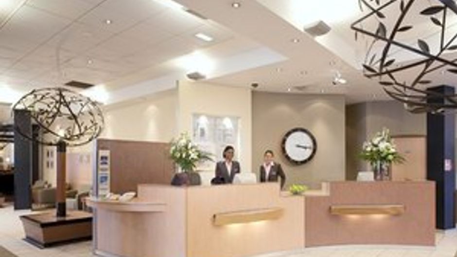 Novotel Manchester Centre Lobby