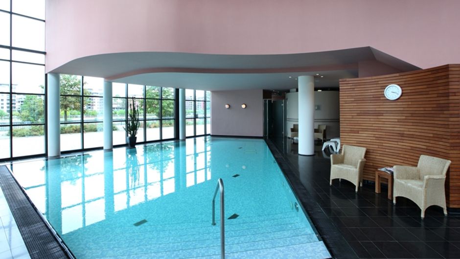 Lindner Hotel & Residence Main Plaza Pool