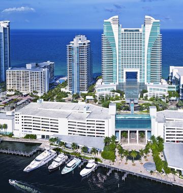 The Diplomat Beach Resort-Curio Coll.