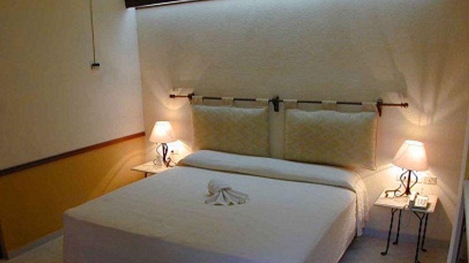 Maison del Embajador Suite