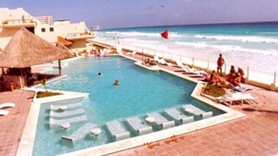 Condominios Villas Marlin Pool