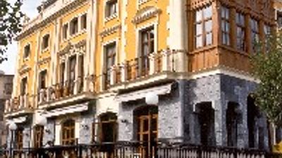 Gran Hotel Puente Colgante