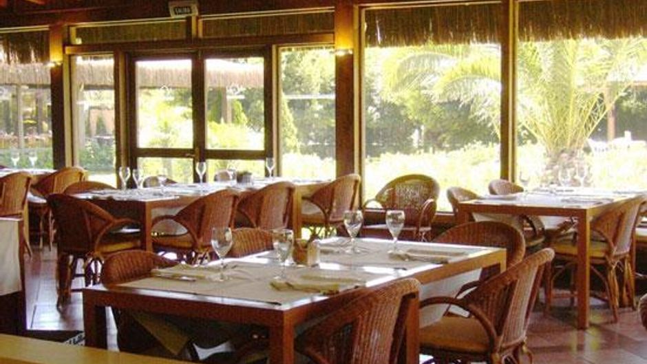 AGH Canet Hotel Restaurant