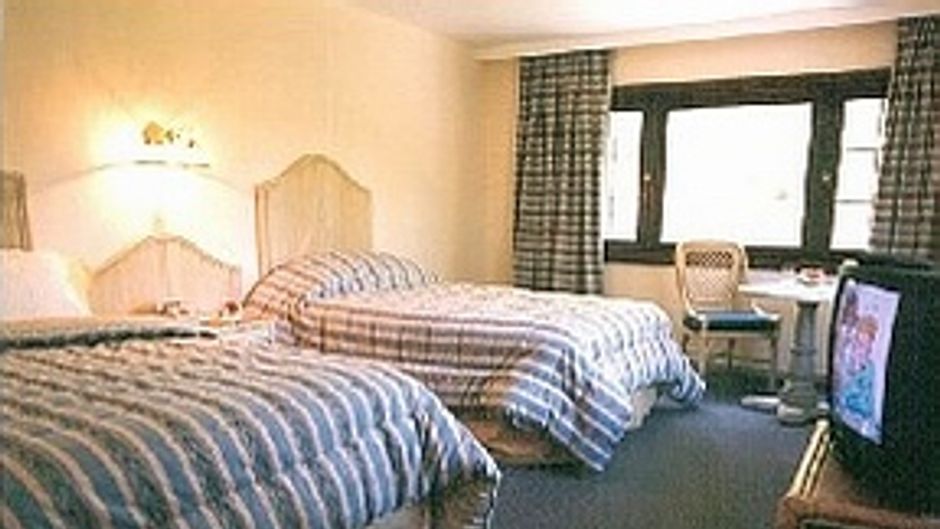 Hotel de la Tour Room