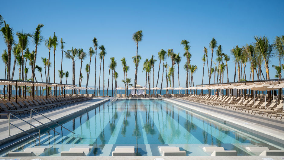 Hotel Riu Jalisco Pool